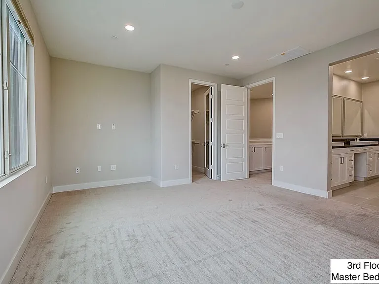 191 Stellar — Photo 32