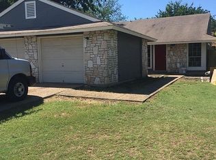 8839 Meadow Range St, San Antonio, TX 78250