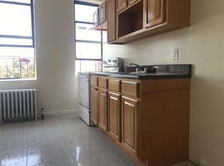 551 Hinsdale St #3D, Brooklyn, NY 11207