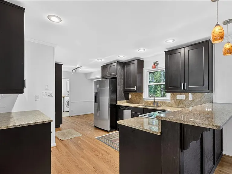 4820 Summerford Dr — Photo 4