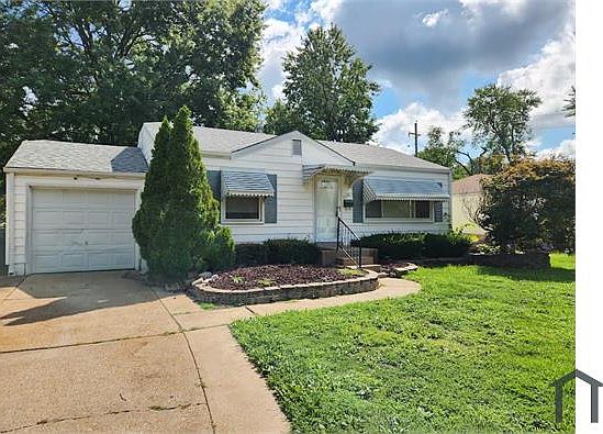 1st image of 10128 Cabot Dr