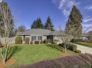 1524 NE Greensword Dr, Hillsboro, OR