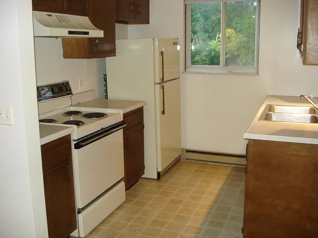 4026 Elmhurst Rd #2 — Photo 7