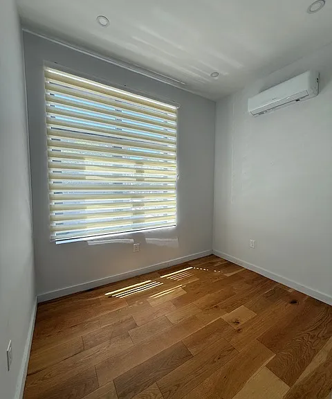 499 Lexington Ave #2F — Photo 9