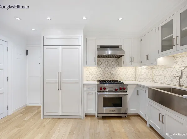 420 East 64th Street image 3 of 10