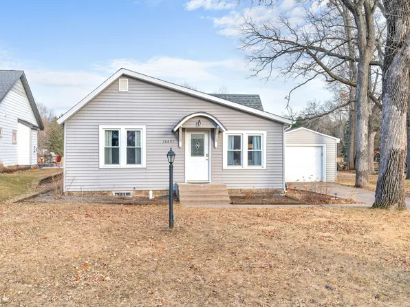 38697 4th Ave, North Branch, MN 55056