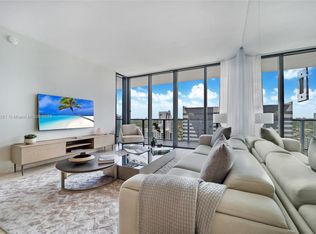 88 SW 7th St APT 1810, Miami, FL 33130