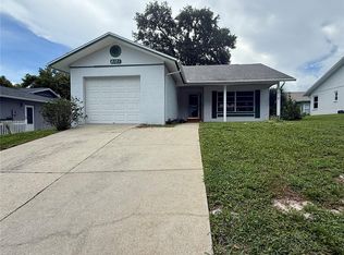 8121 Casuarina Dr, Port Richey, FL 34668