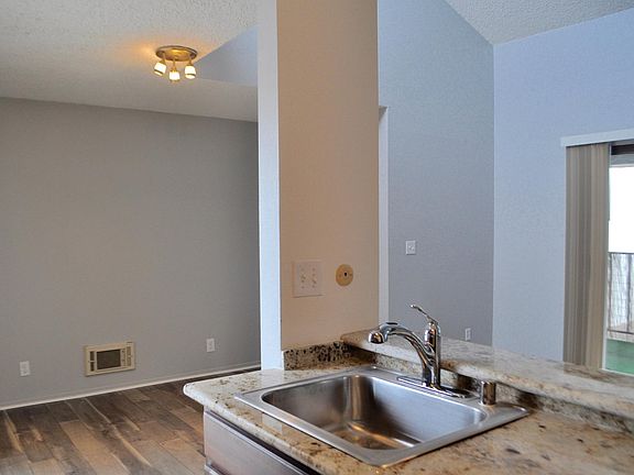 Open kitchen