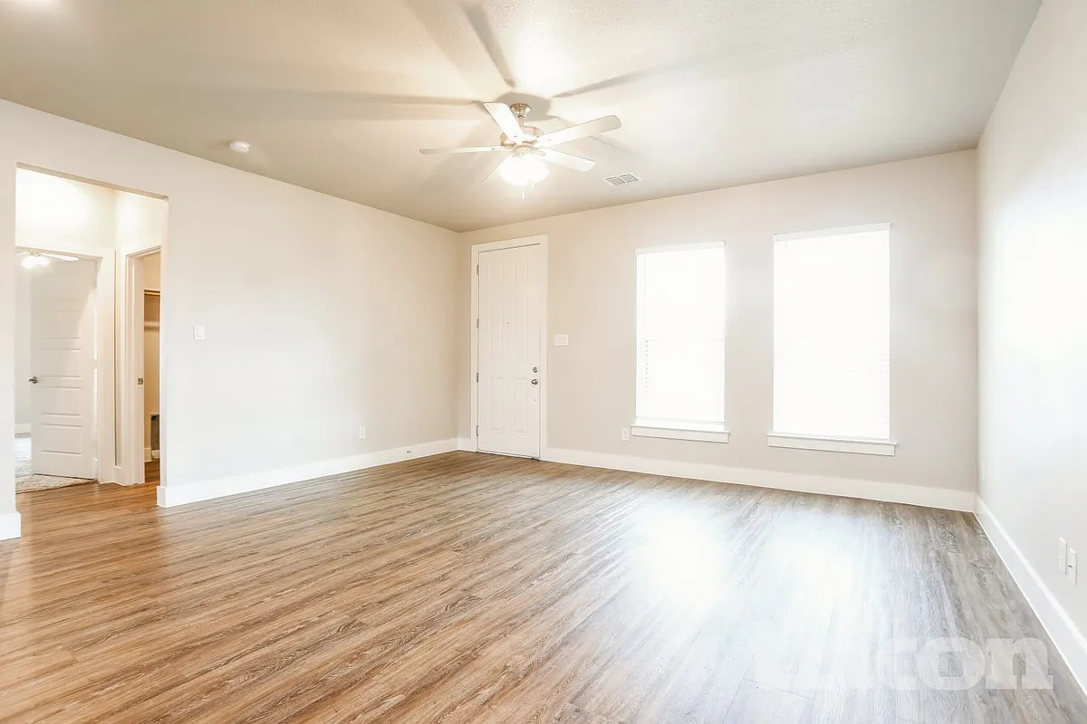 Building Photo - 10356 Fort Teran Trl