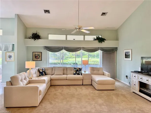 20090 Golden Panther DR #4, ESTERO, FL 33928