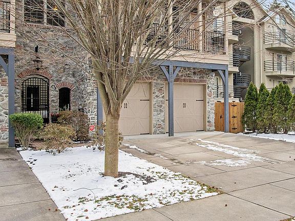 2nd image of 1308 Riverview Ave