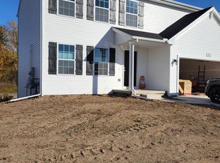 580 Snow Pine Ct, Cedar Springs, MI