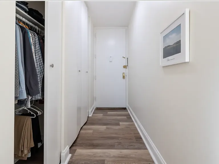 3333D Broadway #D11J — Photo 7