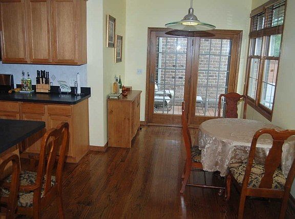 5th image of 6112 Princeton Ln