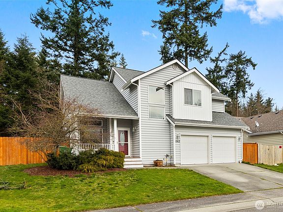 2nd image of 1062 NW Redwing Drive