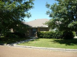 1300 SW 10th St, Cooper, TX 75432