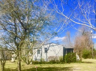 195 Piver Rd, Beaufort, NC 28516