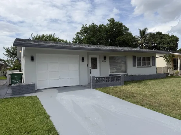 7315 NW 57th Place, Tamarac, FL 33321