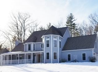 10 Harrington Dr, Merrimack, NH 03054