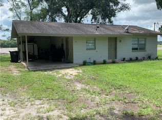 4916 Sydney Rd, Plant City, FL 33566