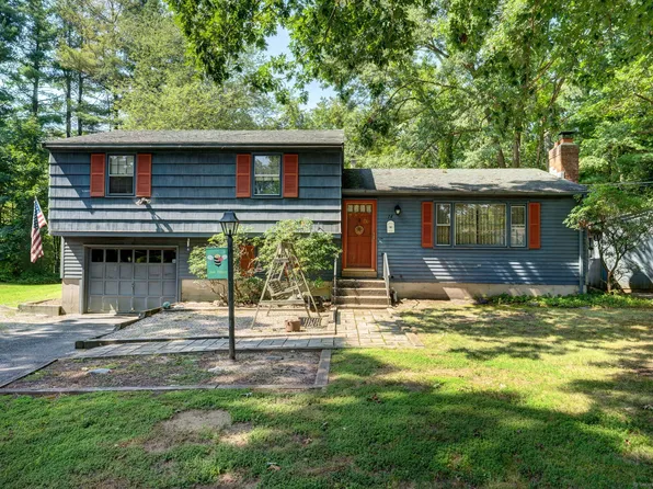 14 Nathan Court, Southington, CT 06479