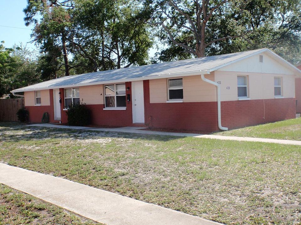 1st image of 428 88th Ave N