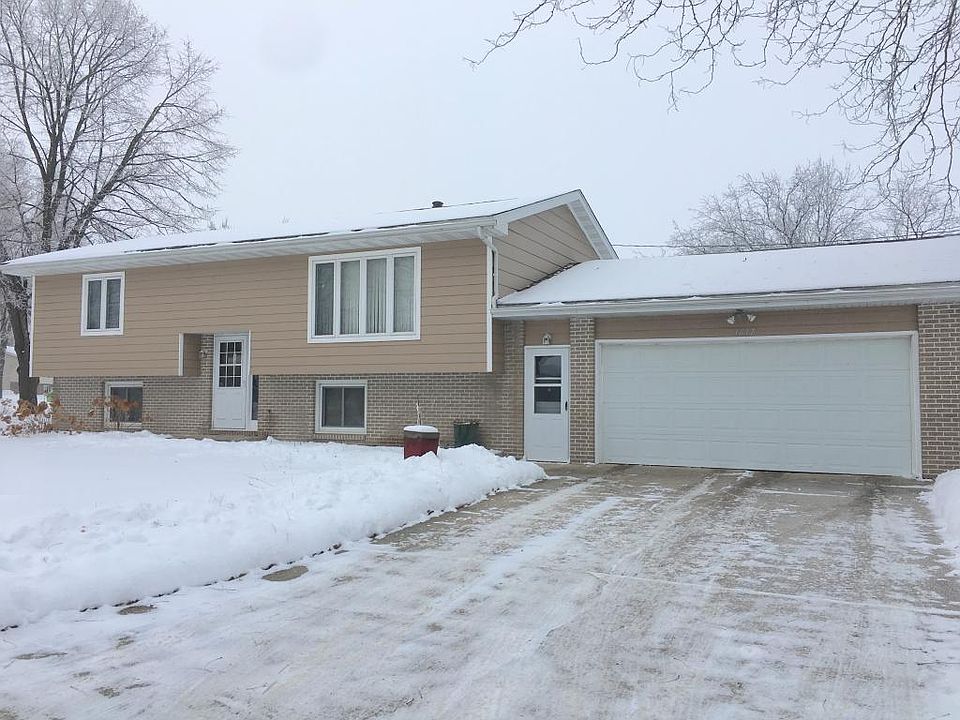 1st image of 1617 Gateway Dr