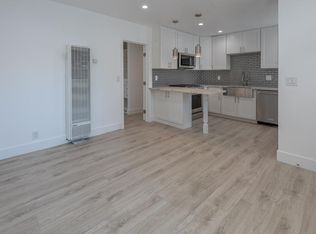 506 S Broadway APT B, Redondo Beach, CA 90277