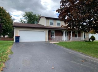 160 Brandy Brook Ln, Rochester, NY 14612