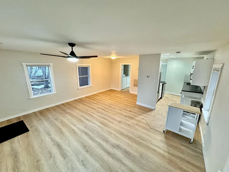 935 S Sheridan Blvd — Photo 7