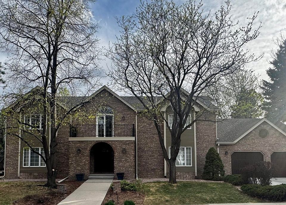 1st image of 425 Skysail Ln