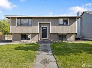 263 W Kevin Way, Moses Lake, WA 98837
