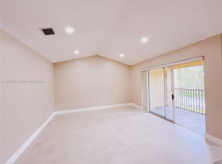 1099 Coral Club Dr #1099, Coral Springs, FL 33071