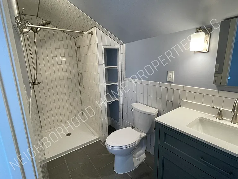 2450 Gerald Ave — Photo 31