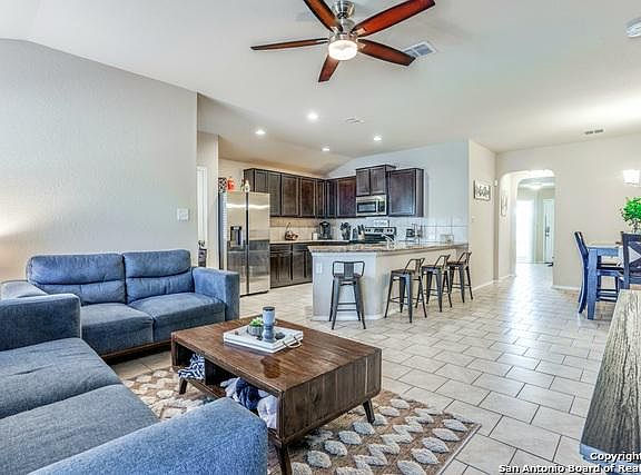 4th image of 8050 Halo Cir