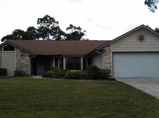 498 Lloyd St, Sebastian, FL 32958