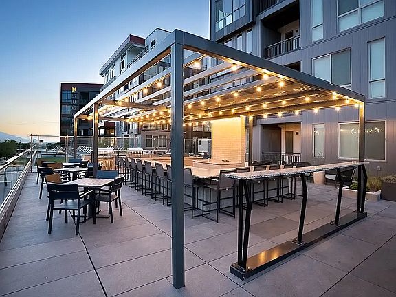 Outdoor Entertaining Area