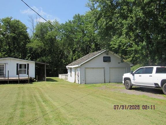 2nd image of 15 Blanchard St