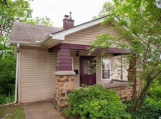 601 N Forest Ave, Fayetteville, AR 72701