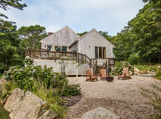 88 Harbor Dr, Pocasset, MA 02559