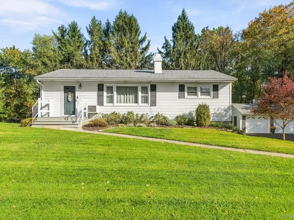21 Old Timers Road, Middletown, NY 10940