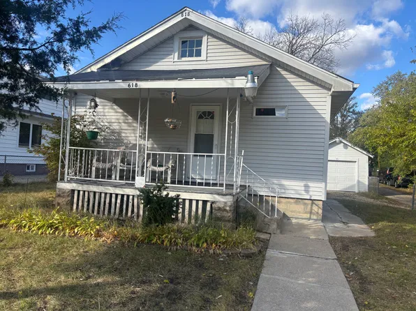 618 Sawyer Rd, Rockford, IL 61109