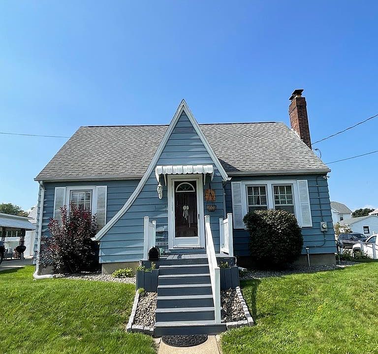 1st image of 222 Chapman Pl
