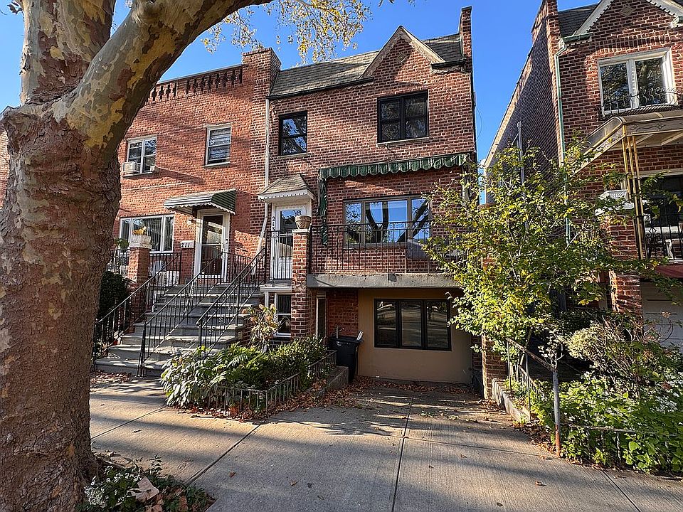1st image of 213 Ryder Ave