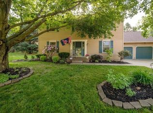 209 Turnberry Cir SW, North Canton, OH 44709