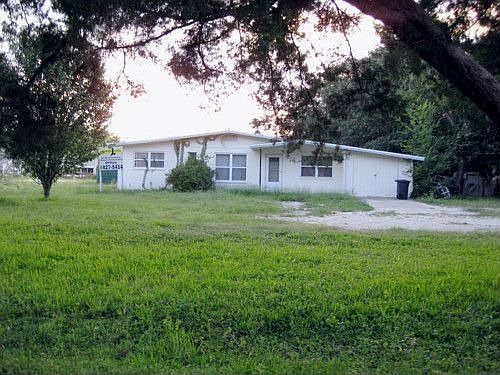 2nd image of 496 Corbin Park Rd
