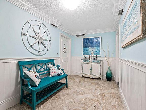 4th image of 375 Beach Rd APT 802