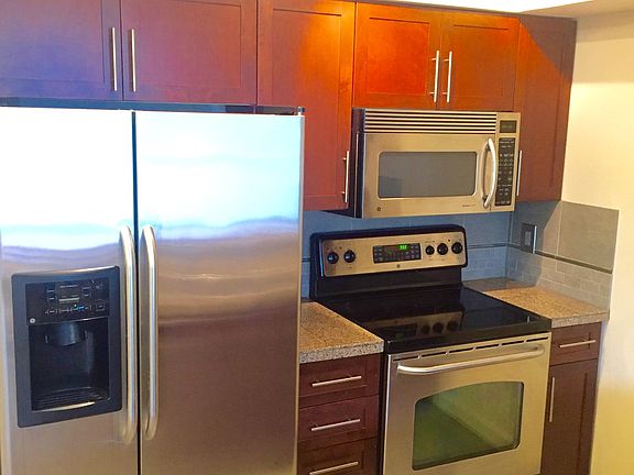 4th image of 211 Kirkland Ave APT 420