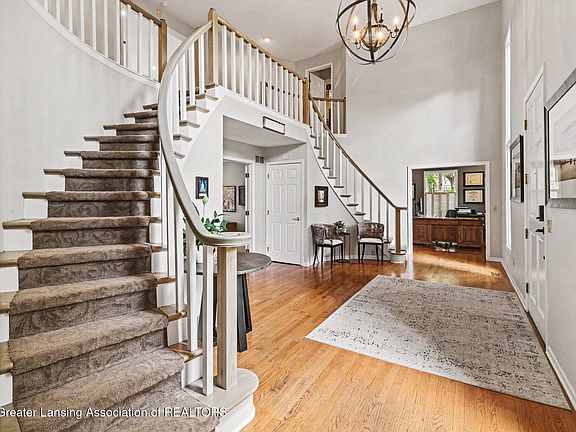 5th image of 2480 Overglen Ct